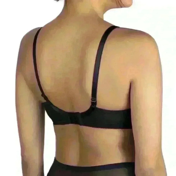 Full Support  and Coverage Bra Antares by Less Is Amor - Picture 2 of 6
